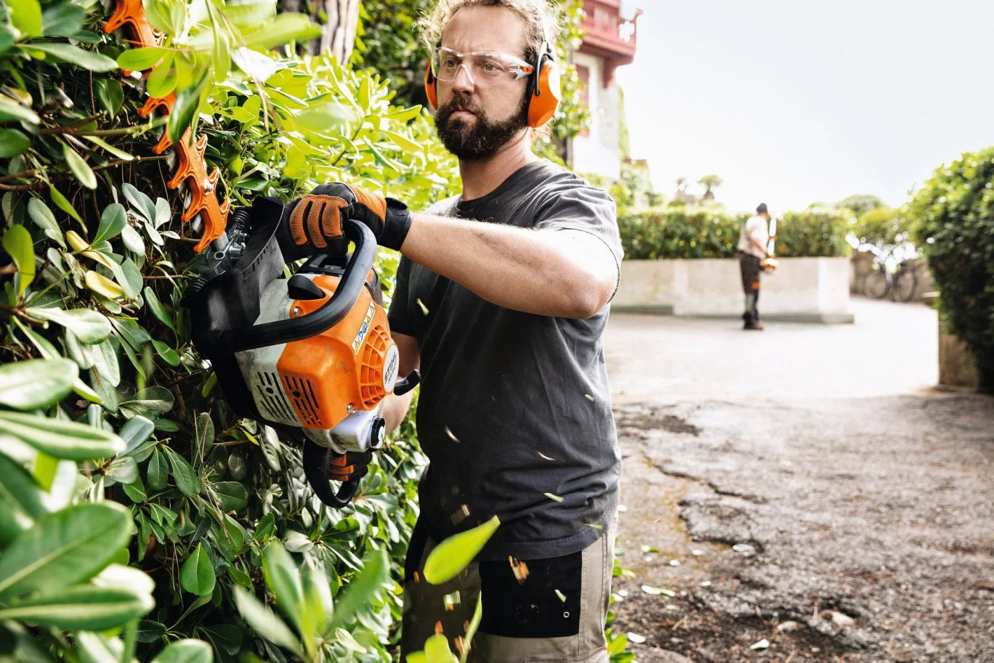STIHL HS 82 T Motorni trimer za zivu ogradu