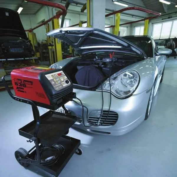 Aparat za varenje automobila Telwvin